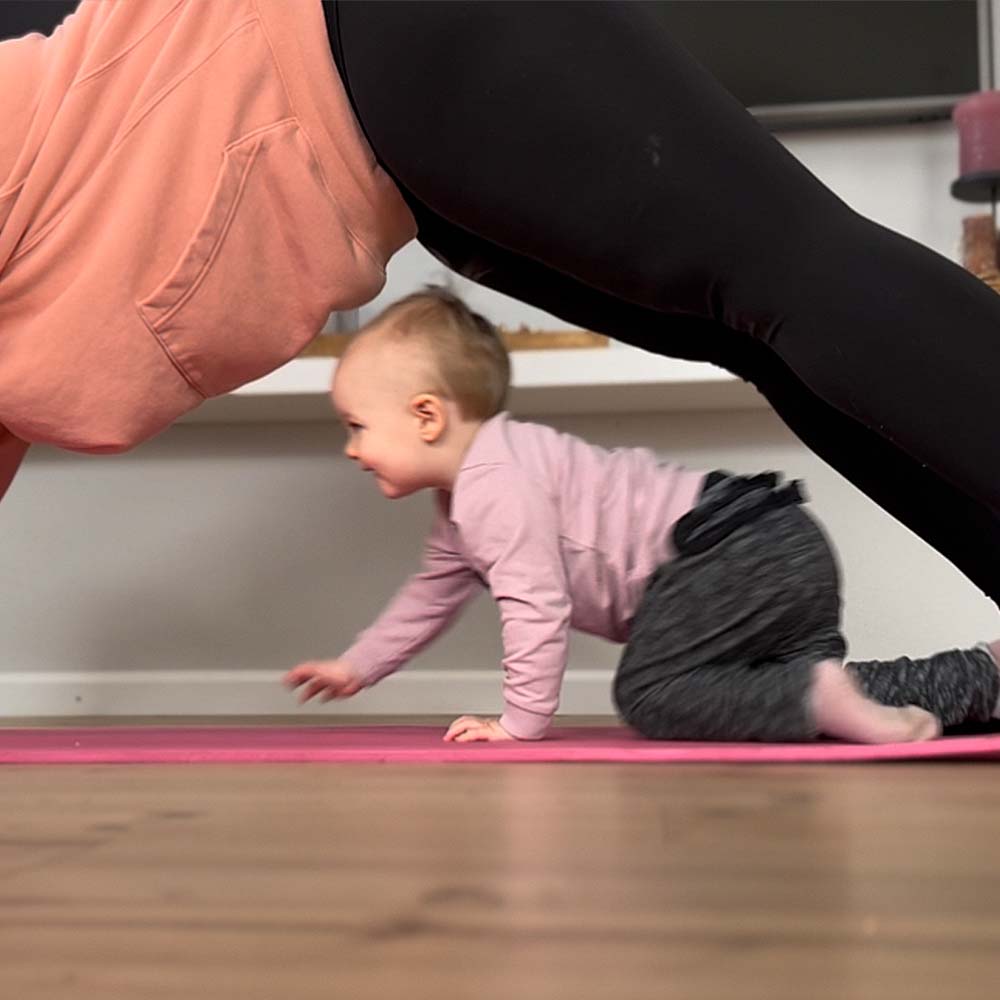 Mama Baby Yoga